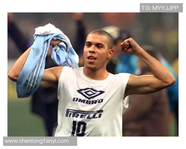 足球明星为何总是帅气男神背后的秘密与魅力分析